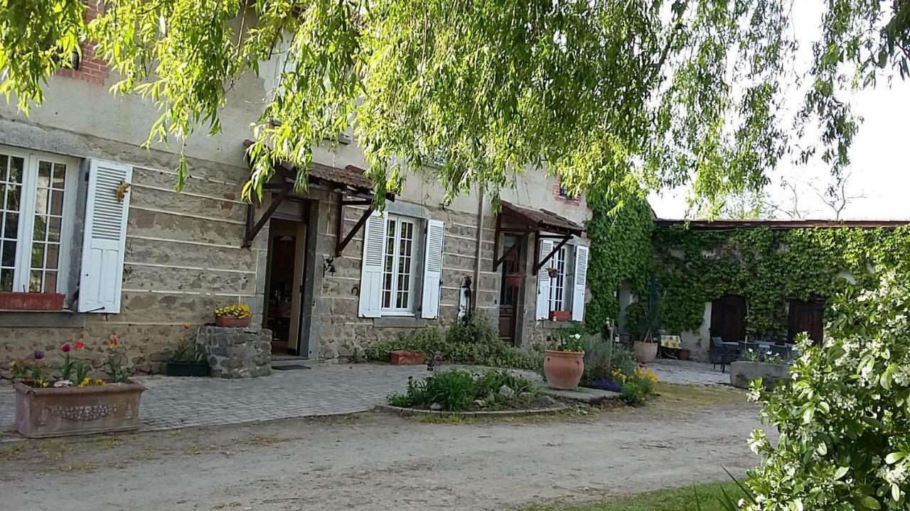 Appartement La Ferme Du Nizon à Valeille Extérieur photo
